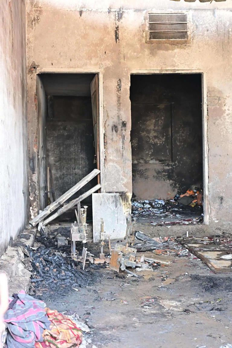 8 killed as fire sets off explosions at illegal fireworks unit in Jaipur