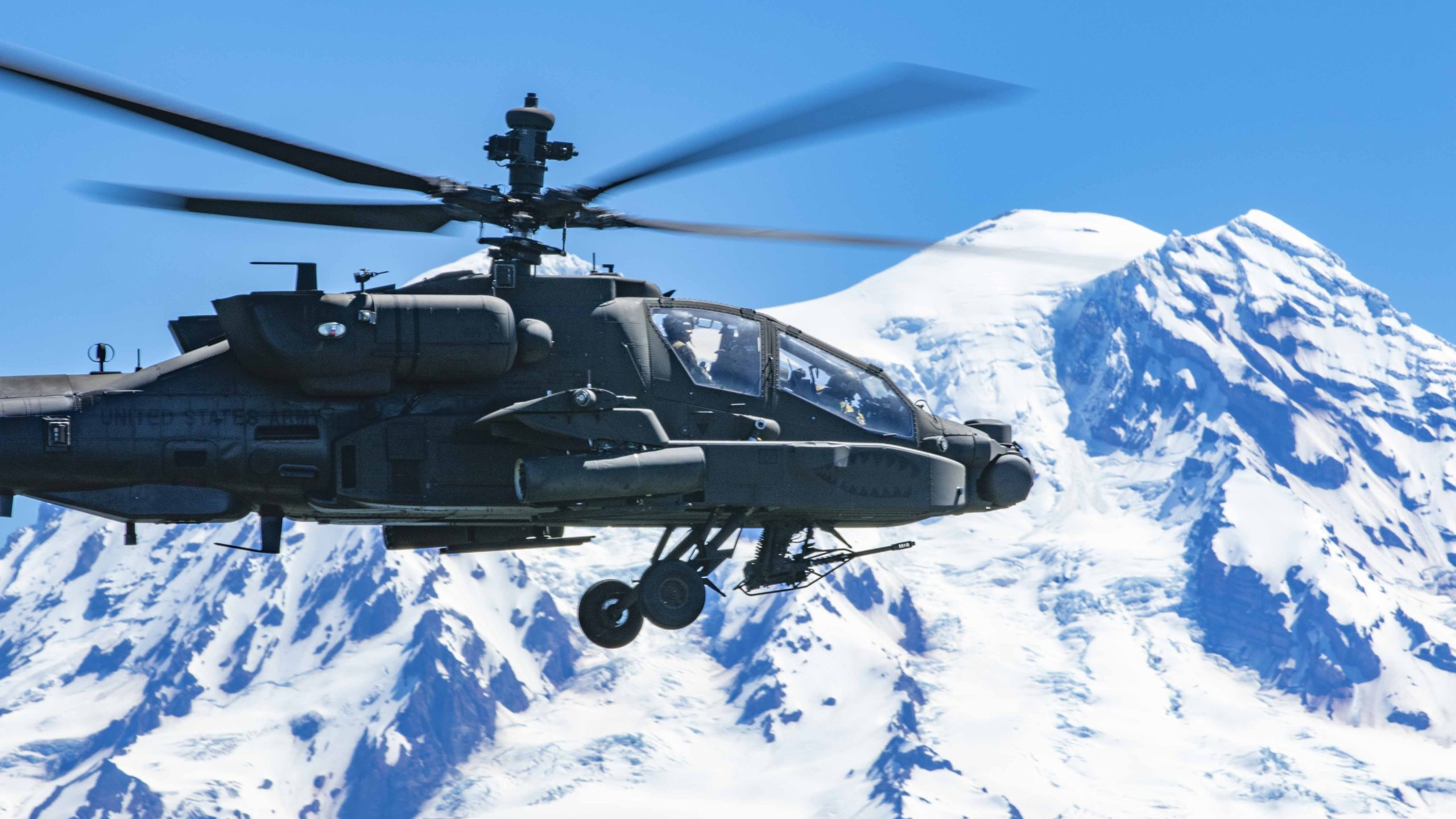 Apache Helicopter. Image Credit: Creative Commons.