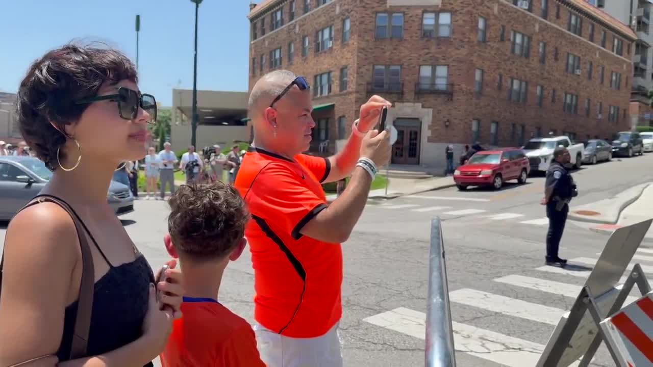 Netherlands fans welcome Dutch national team to Kansas City
