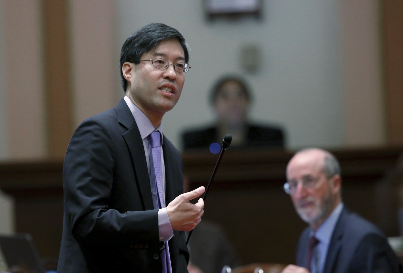 Democrat Richard Pan advances in race for newly redrawn California ...