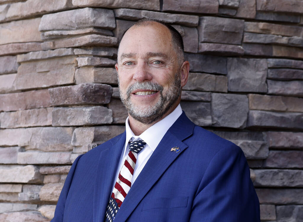 In District Court, appointee tries to hold seat and 3 candidates vie ...