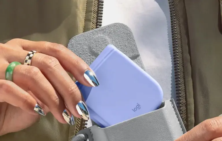 Πώς το Logitech Mobi Fold φέρνει την επανάσταση στην παραγωγικότητα