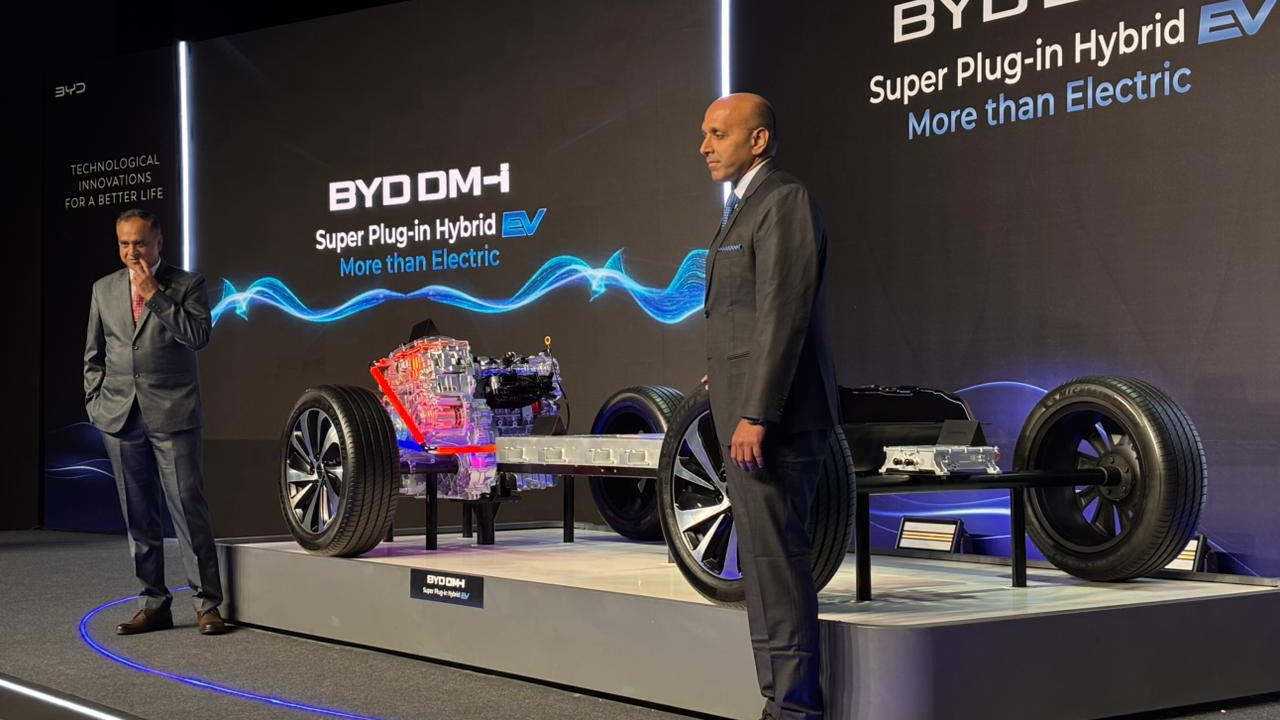 BYD's DM-i: 1,200km Range Hybrid Tech Explained