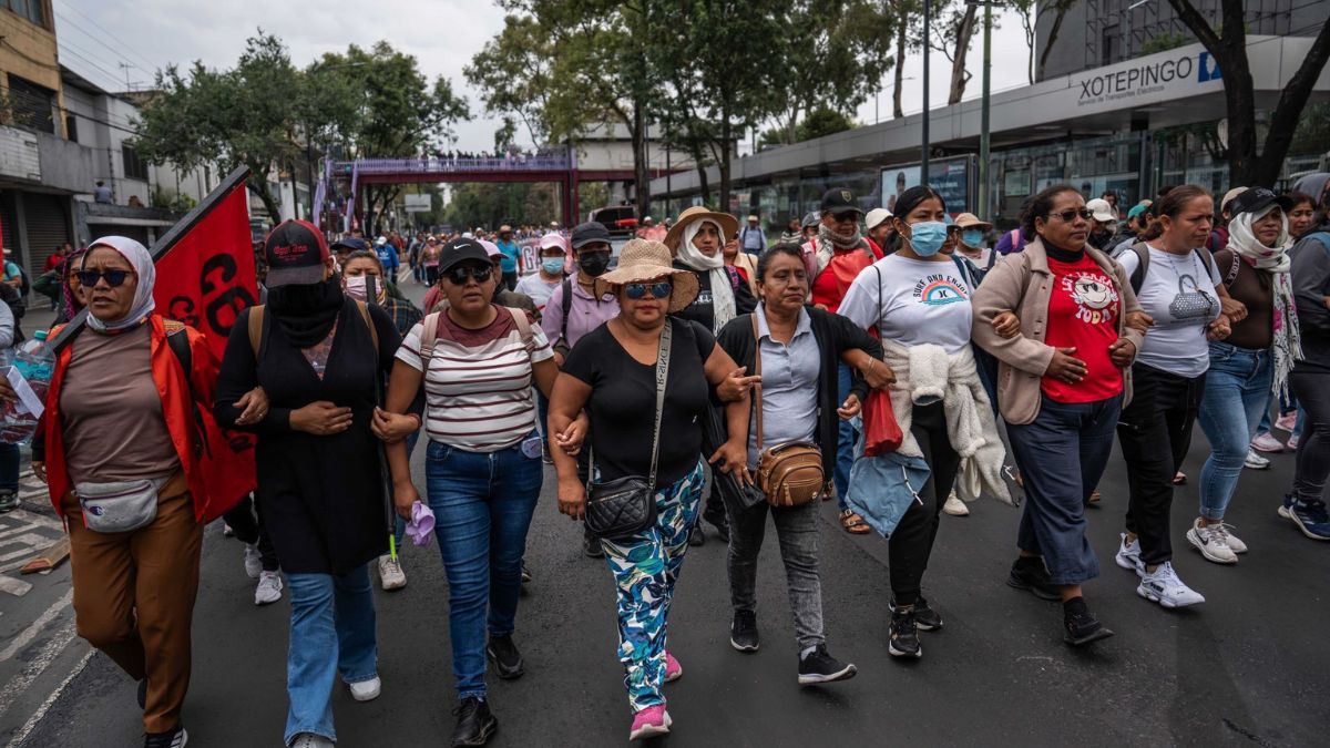 Marcha y bloqueos CNTE hoy 10 de junio en CDMX en vivo | Prevén llegada ...