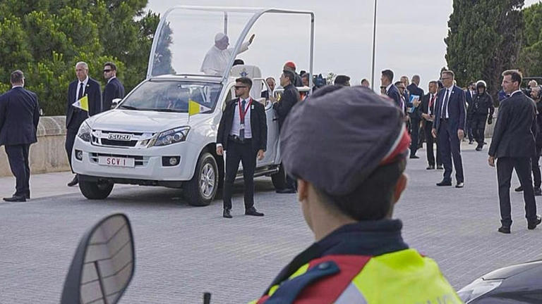Matan a tiros un hombre frente a una comisaría de Barcelona en plena ...