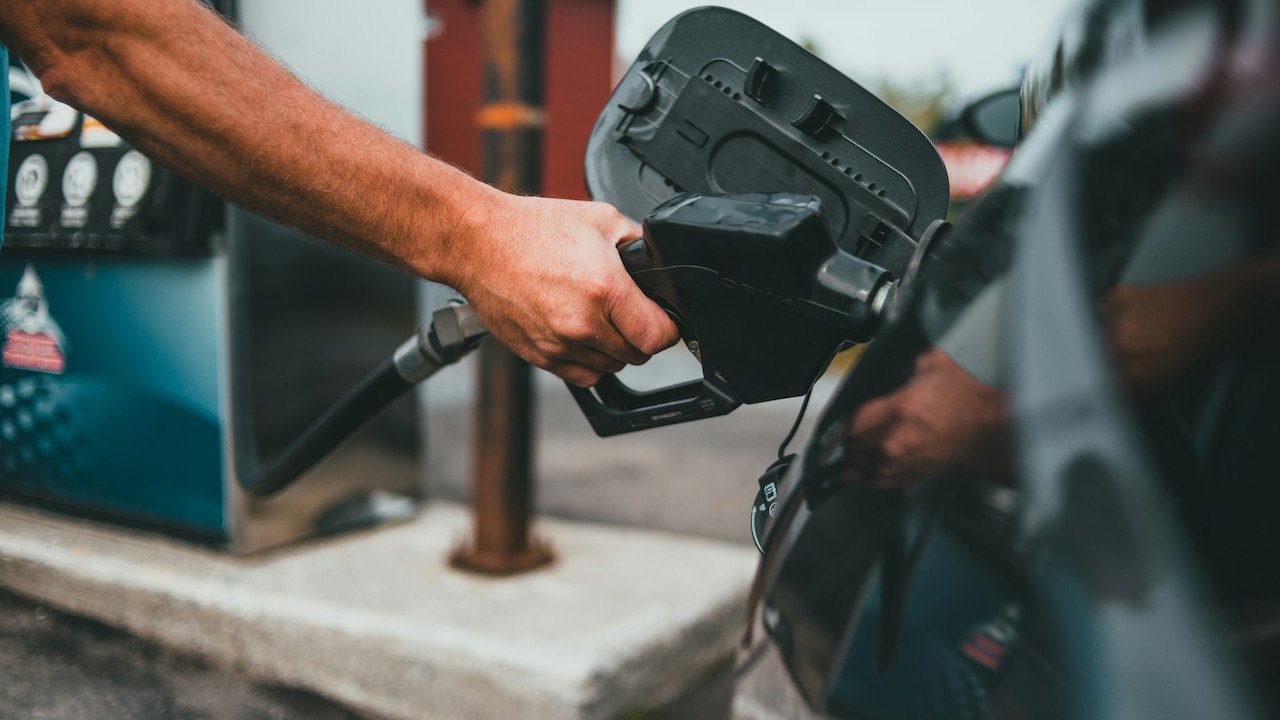 Govt mulls gradual rollback of crisis-era fuel supply measures