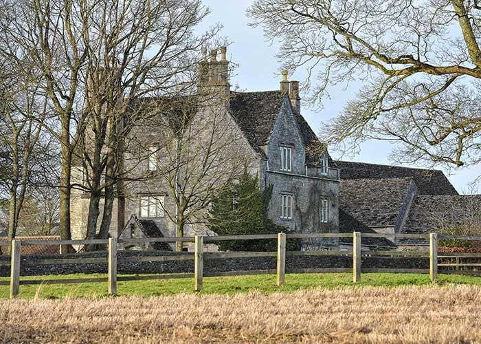 Real reason Princess Anne's ex Mark Phillips finally moved off family ...