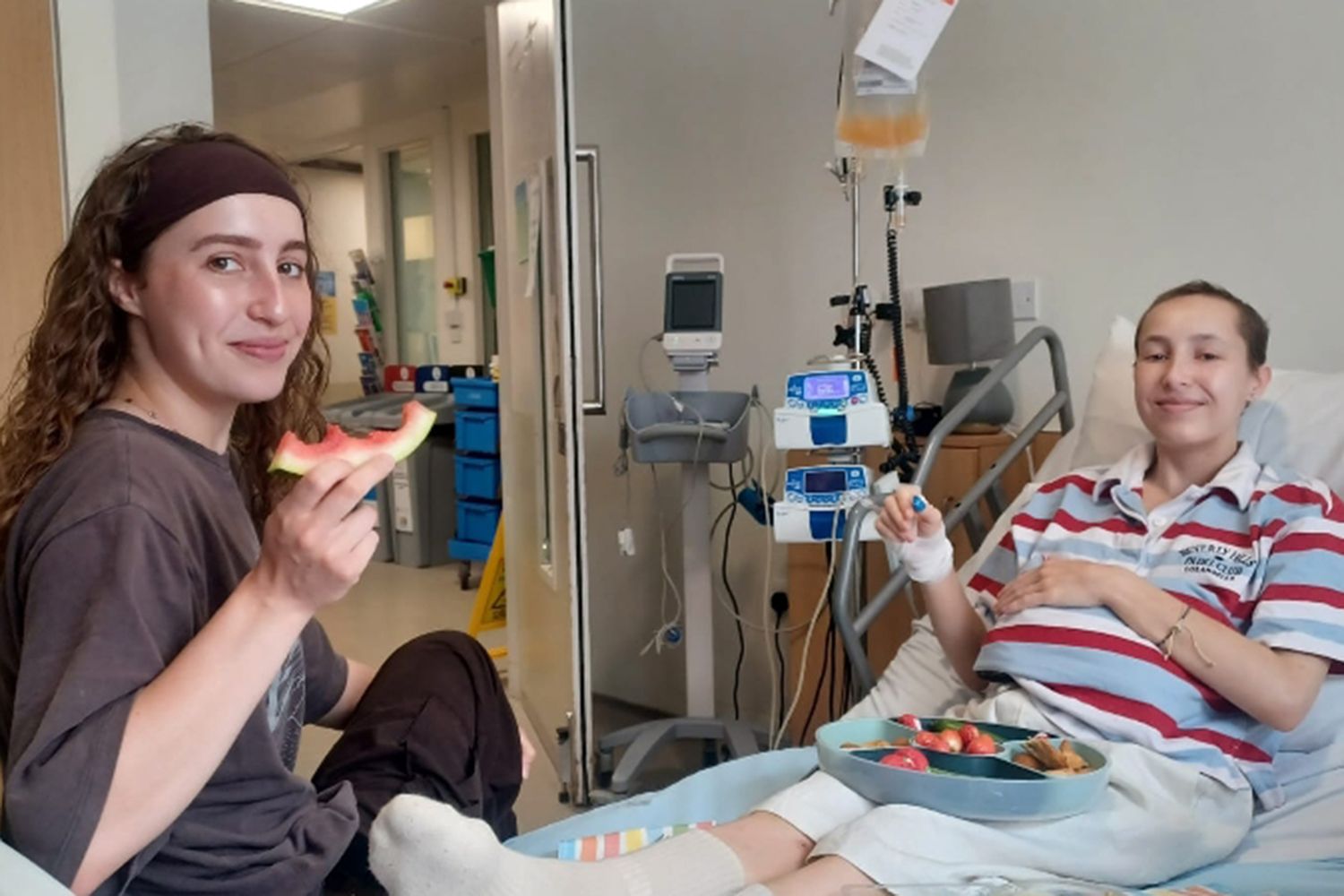 24-year-old identical twin dies 1 month after being given '6 months to ...