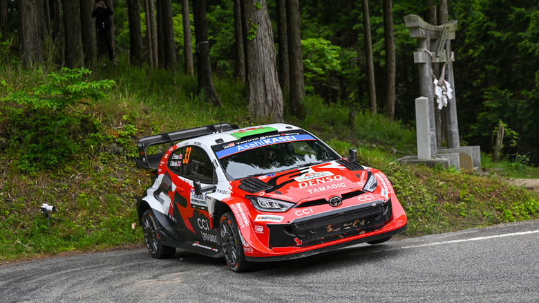 11 small cars that are ridiculously overpowered
