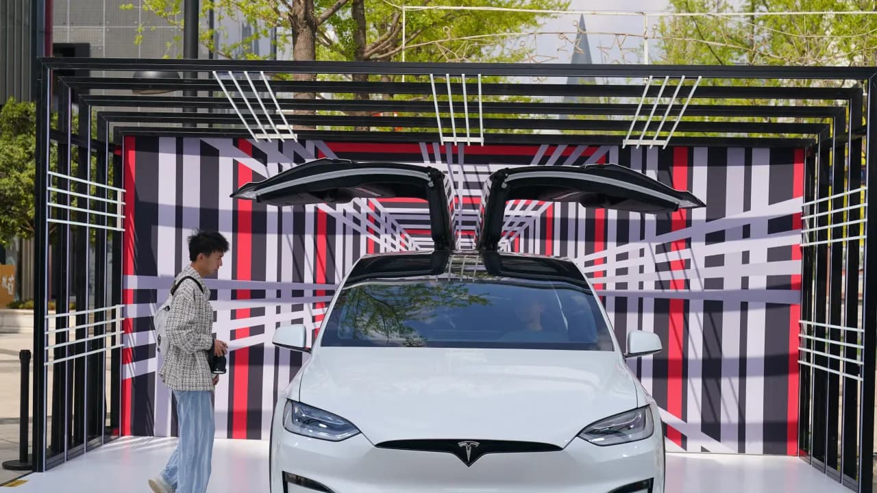 Tesla has 'effectively' achieved level 4 autonomy, says Piper Sandler ...