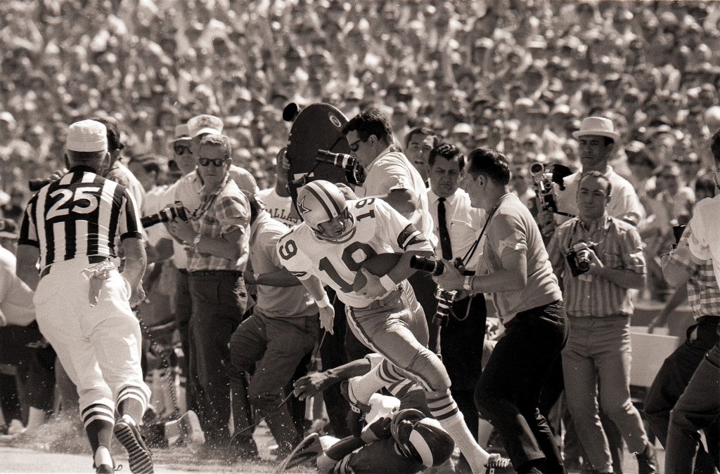 Lance Rentzel, troubled former Cowboys receiver, dead at 82