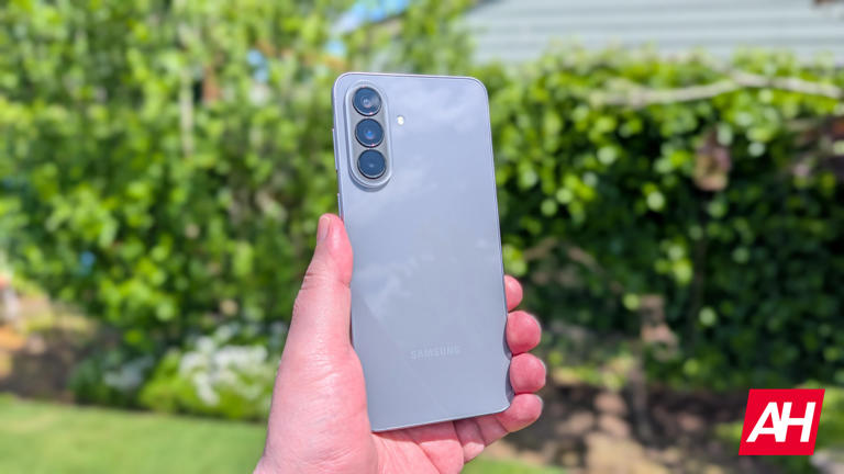 Galaxy A57 becomes Samsung's first mid-range phone to get stable One UI 9