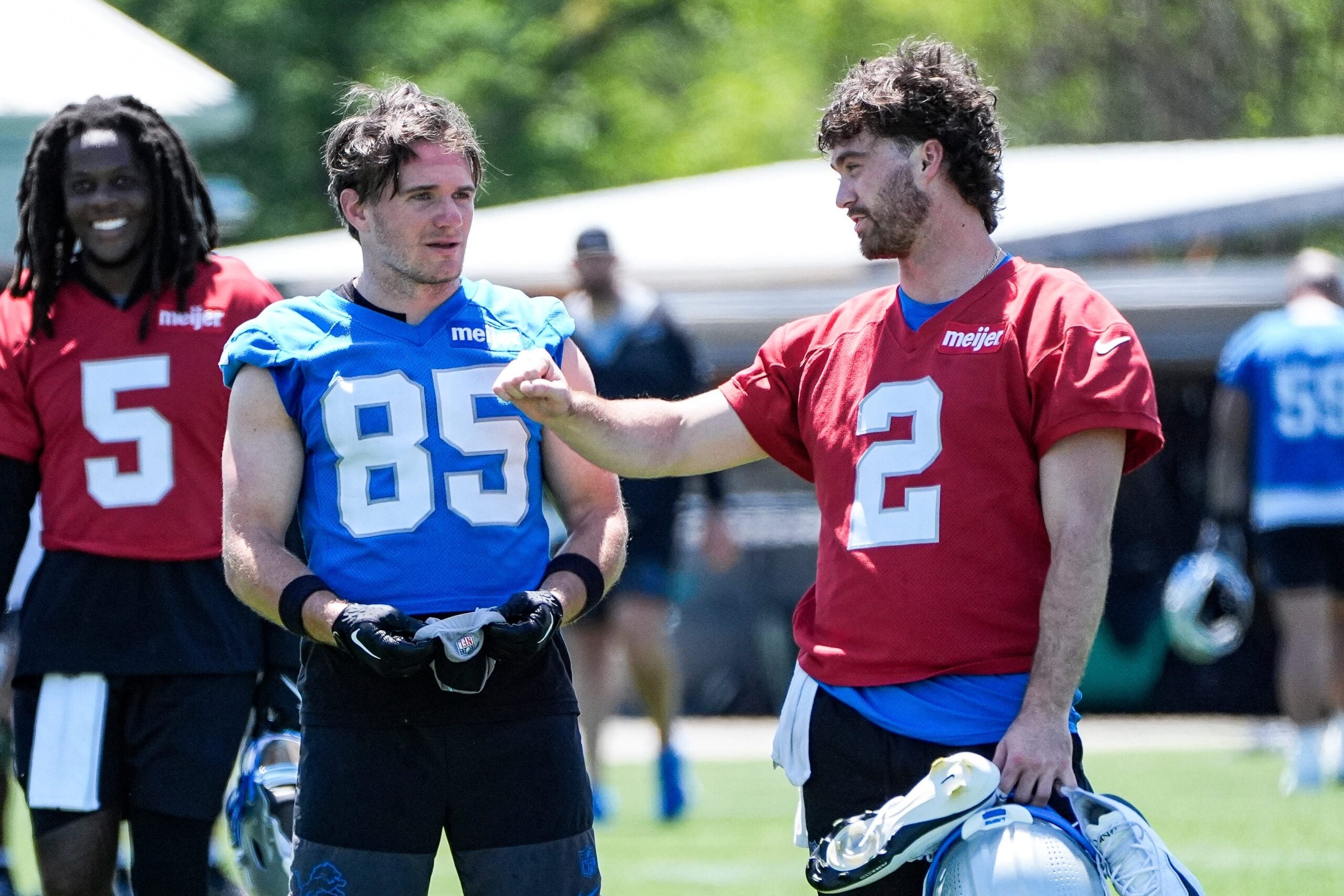 Detroit Lions Mailbag: A scheme change seems to be coming, the most underrated battle, and is the Altmyer buzz real?