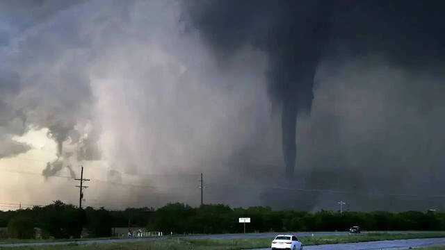 Tornado watch issued for Kansas City area amid severe storms