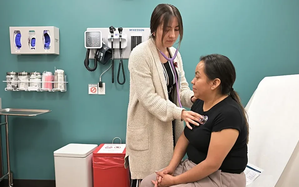 living-well-with-eosinophilic-esophagitis-care-tips