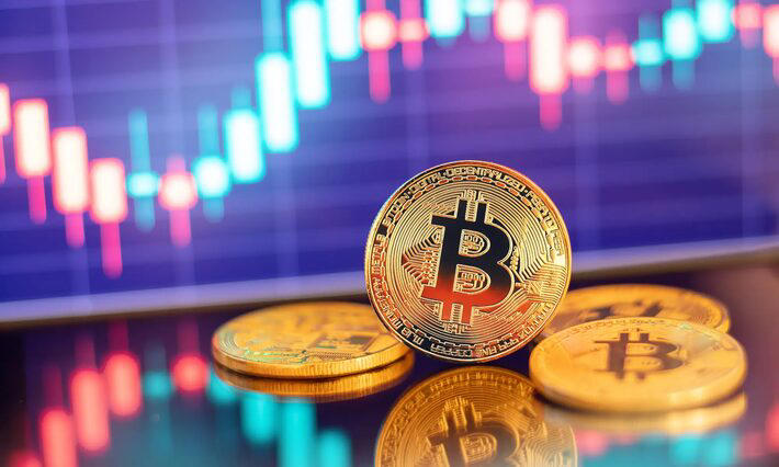 Bitcoin hoje: fuga de investidores de ETFs leva cripto à menor cotação ...
