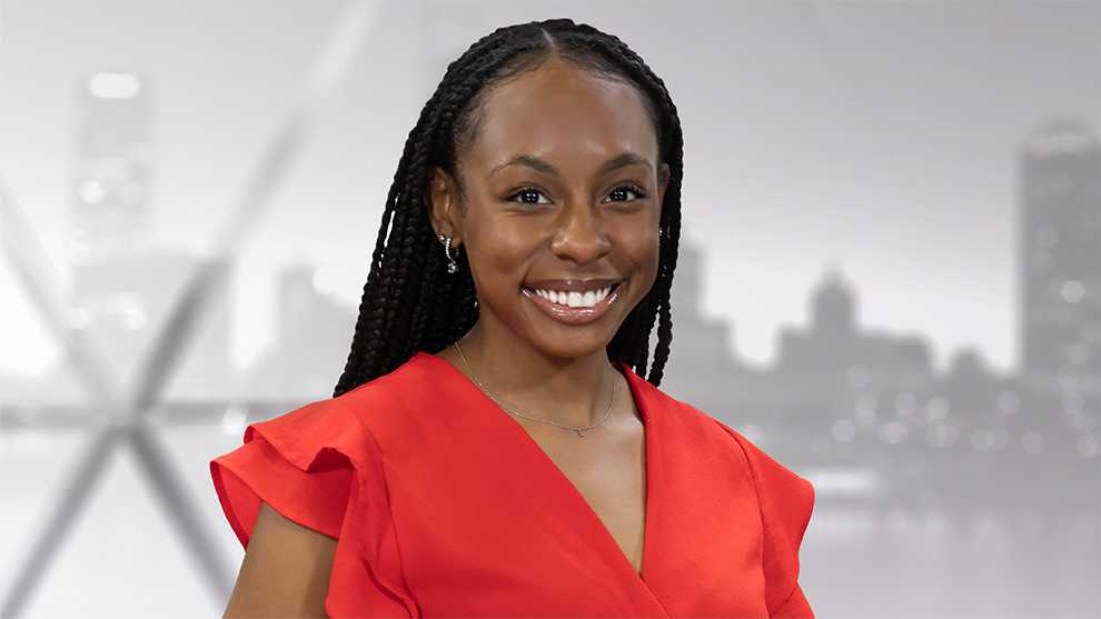 WISN 12 names Lakyra Banks as weekend morning anchor