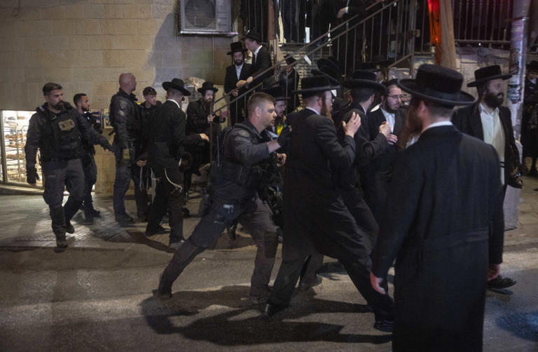 Shin Bet investigates haredi protests amid concerns over threats to ...
