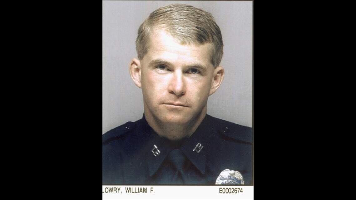 Man who shot and killed Tacoma police officer dies in prison