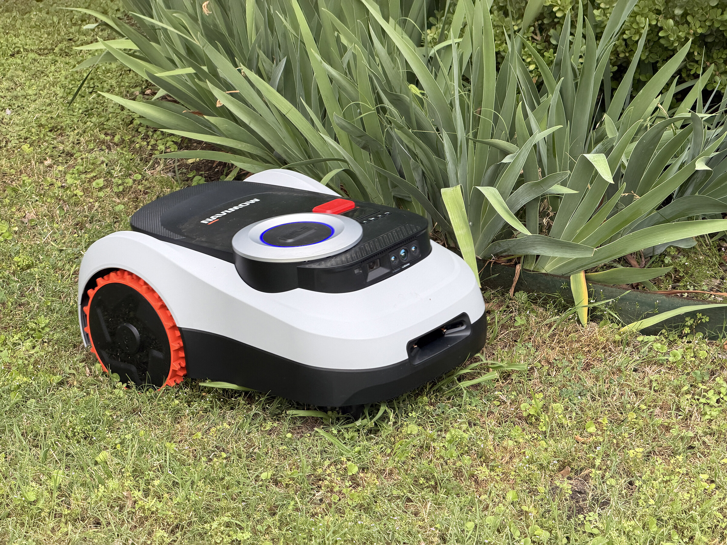 Tech Review: Let Robots Mow Your Lawn