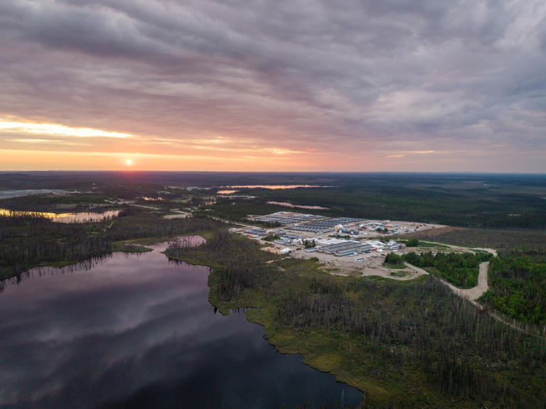 Waswanipi, Cree Nation gov't and Gold Fields sign agreement for ...