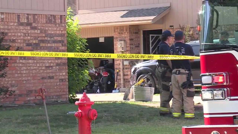 Person dies after apartment fire breaks out in northwest Oklahoma City