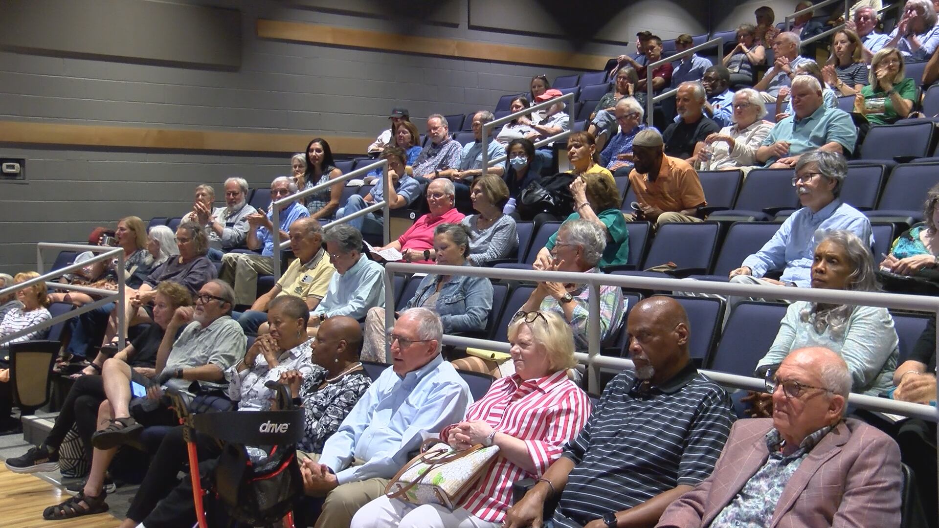 Richmond zoning code debate draws more than 100 residents as third ...