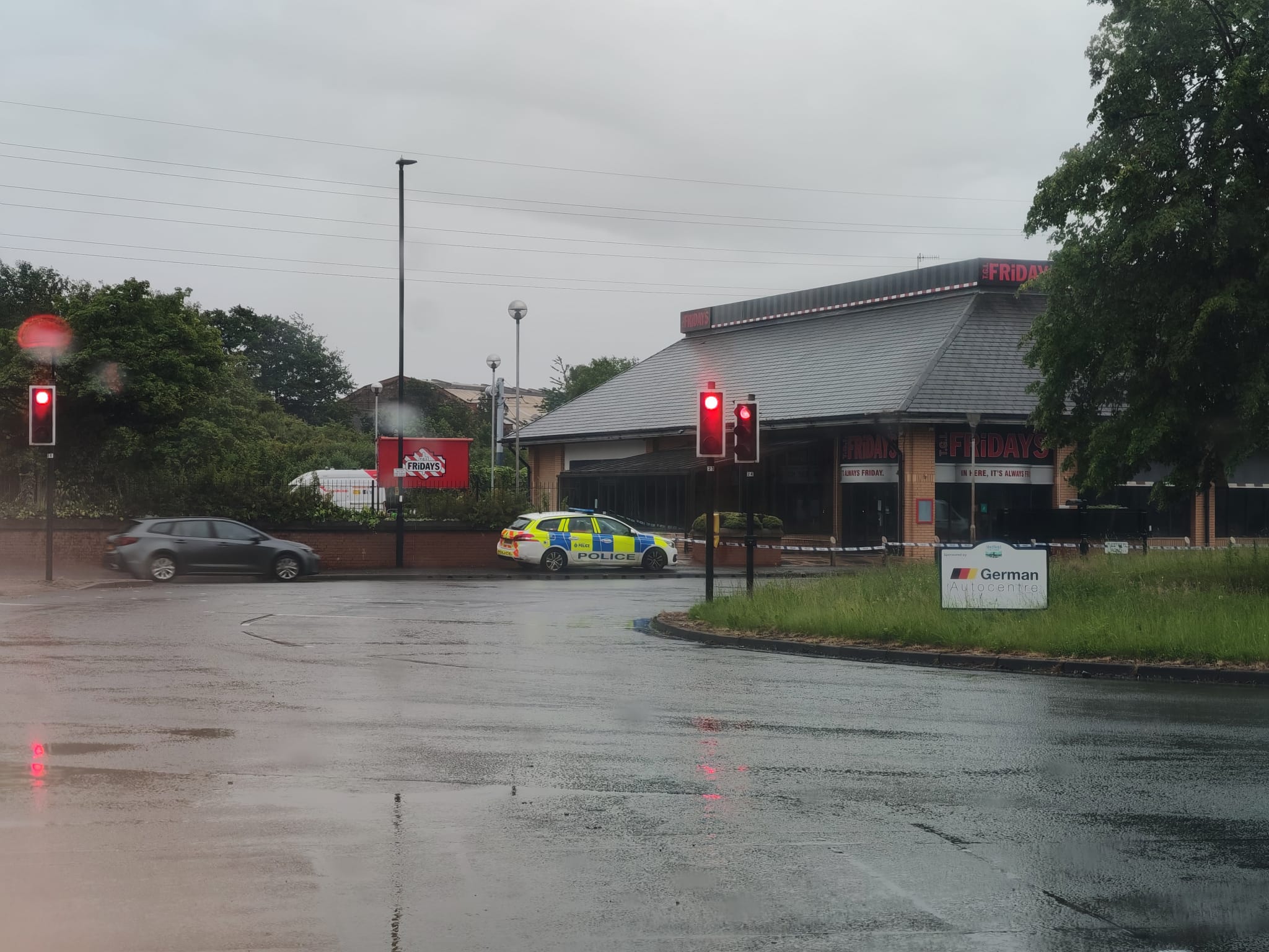 Mystery over extensive police cordon around former TGI Fridays in Sheffield