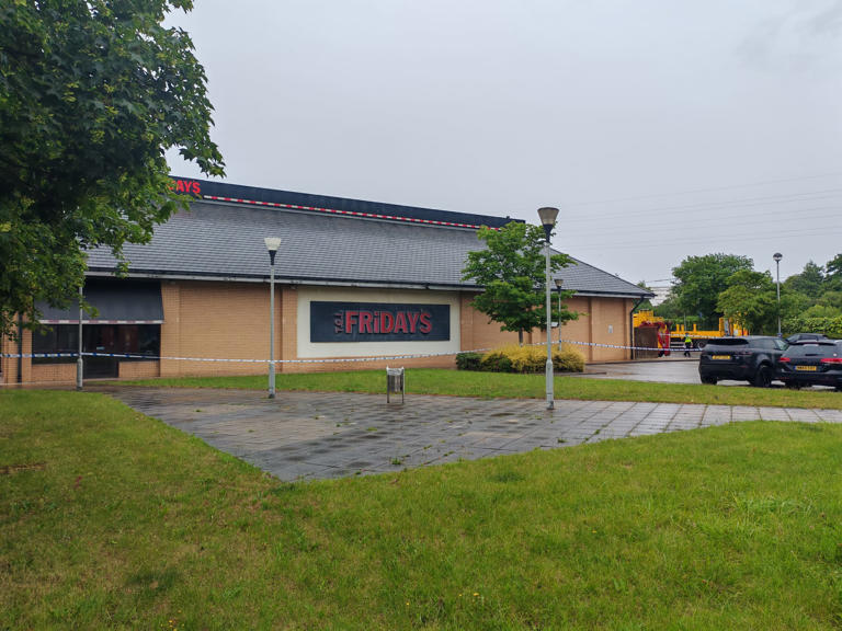 Mystery over extensive police cordon around former TGI Fridays in Sheffield
