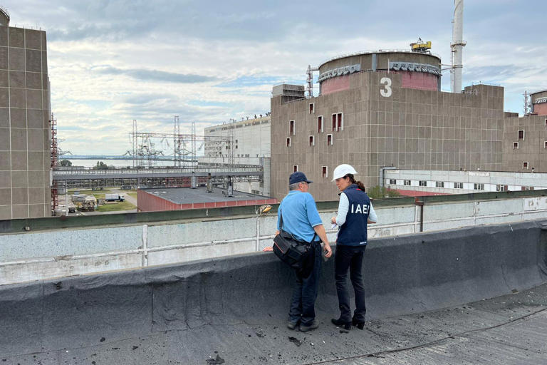 ukraine-s-zaporizhzhya-nuclear-plant-cut-off-from-power