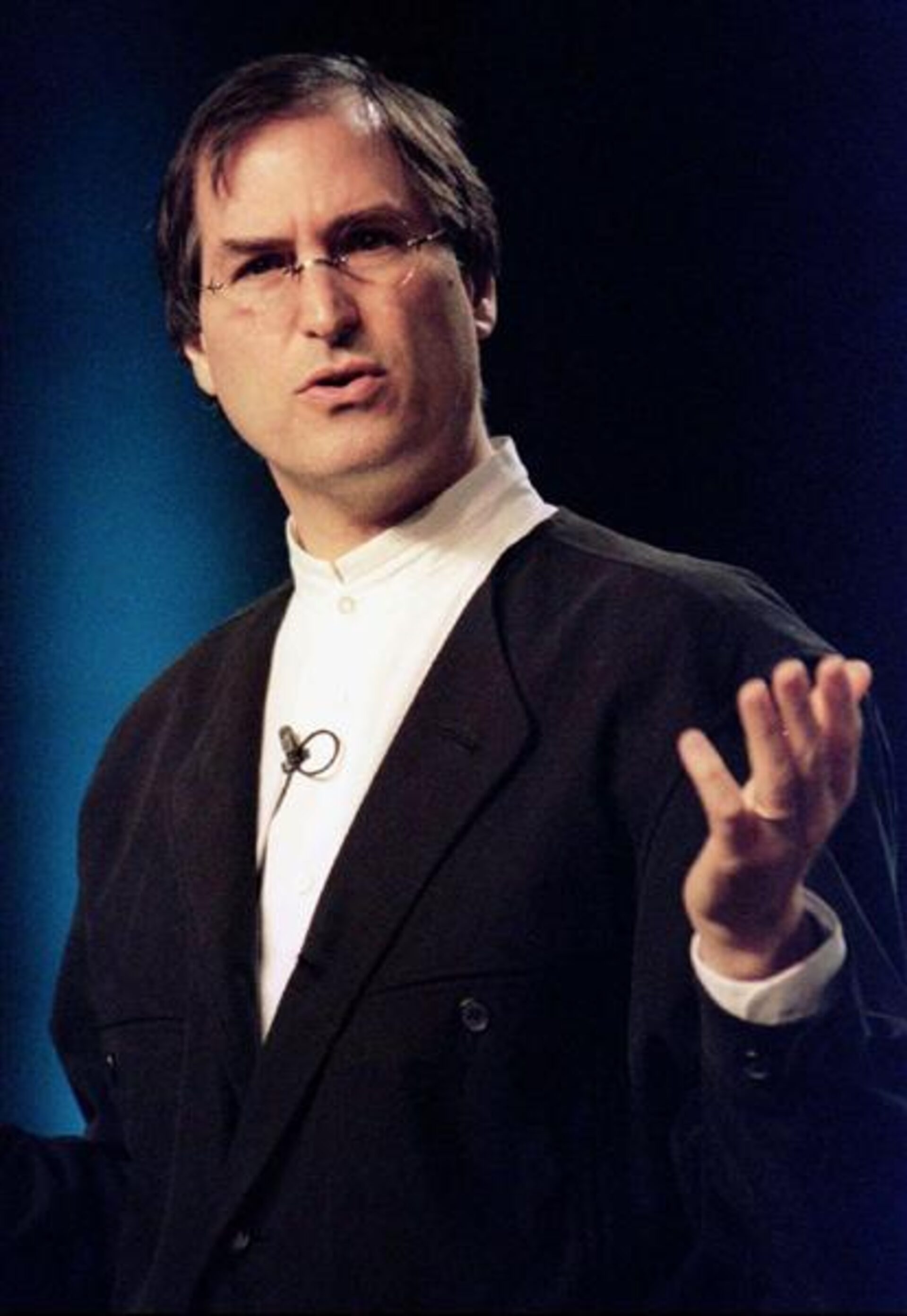 Steve Jobs - từ đứa trẻ bị chối bỏ đến biểu tượng công nghệ