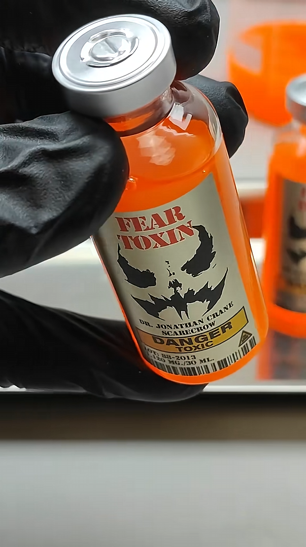 Vial de fear toxin Batman lore impresión 3D inspirada en el universo DC