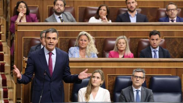 El PSOE ganaría las elecciones, aunque caería casi cinco puntos tras ...