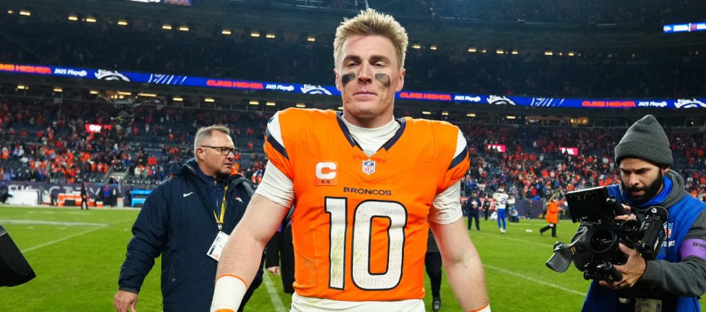 Late-round quarterback fantasy football draft strategy & targets (2026)