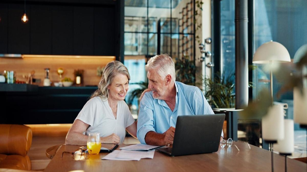 I regret waiting: Why one retiree wishes they had claimed Social ...