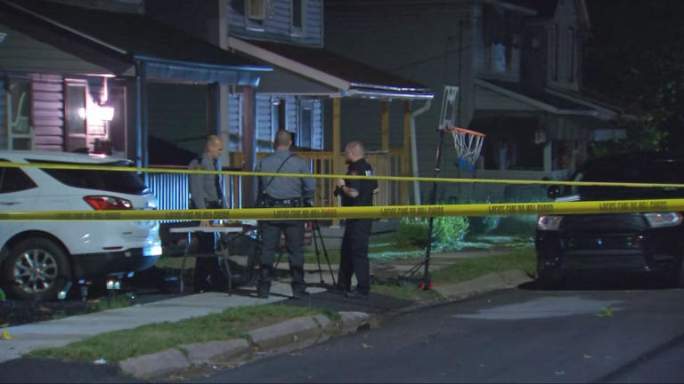 Shots fired into Aliquippa home while people were inside