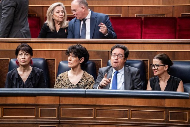 PSOE y PP tumban una reforma legal para dejar de penalizar la ...