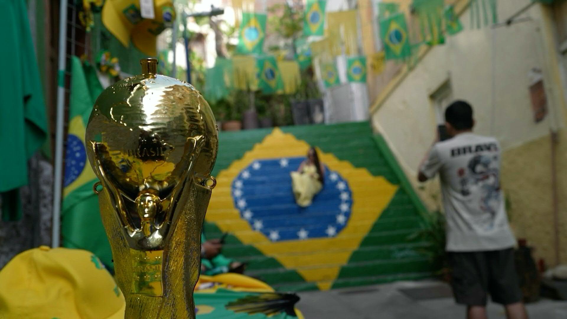Brazilians paint Rio's streets in team's colors ahead of World Cup