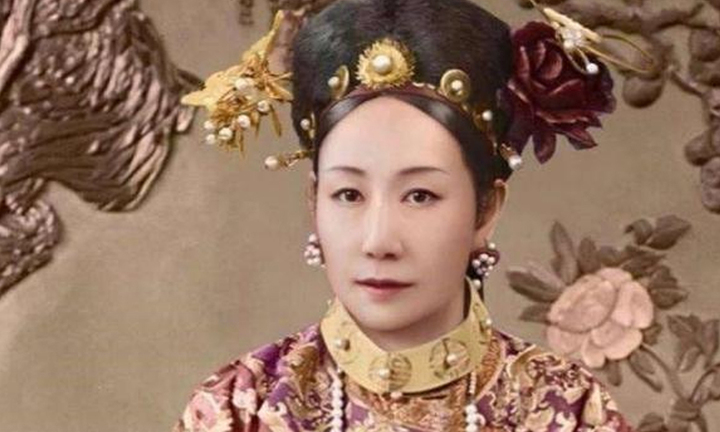Từ Hi Thái Hậu nổi tiếng với quyền lực và sắc đẹp ảnh hưởng lớn đến cuối triều Thanh (Ảnh minh họa)