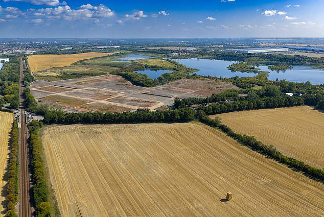 government-will-seize-universal-bedford-if-theme-park-giant-backs-out