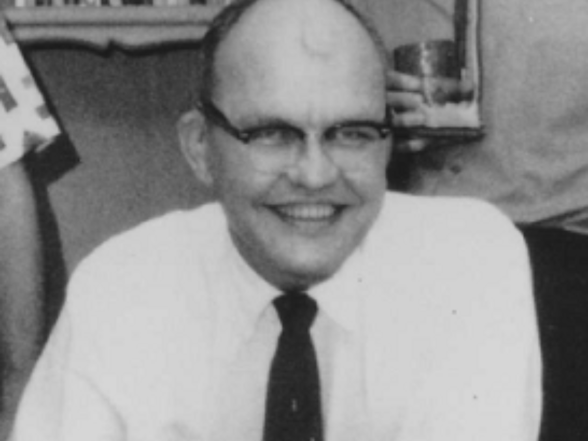 In 1958, an engineer left alone during a summer shutdown built the ...