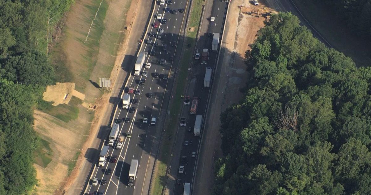 Crash on I-85 in Orange County blocks lanes near I-40