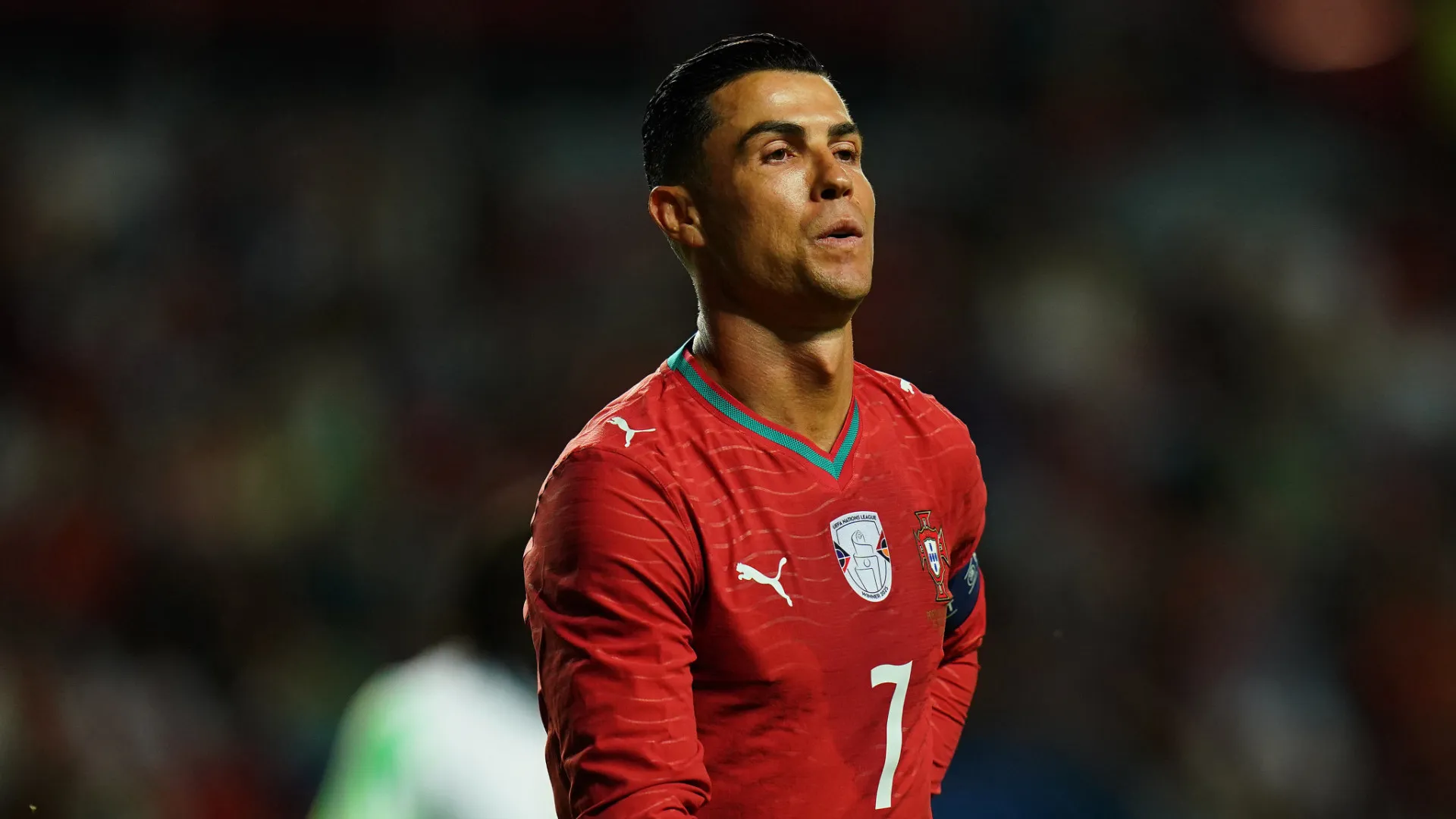 cristiano-ronaldo-prova-de-cr-ticas-em-portugal-ele-e-mais-dez