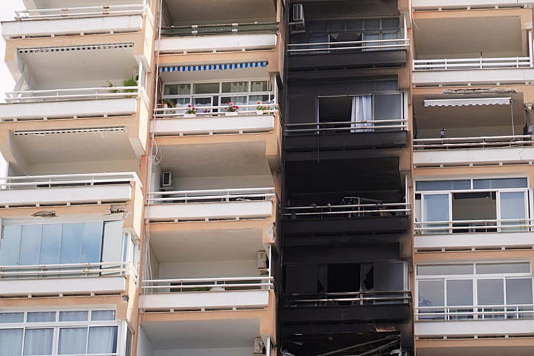 Two killed and several injured in house fire on Spanish island of Mallorca