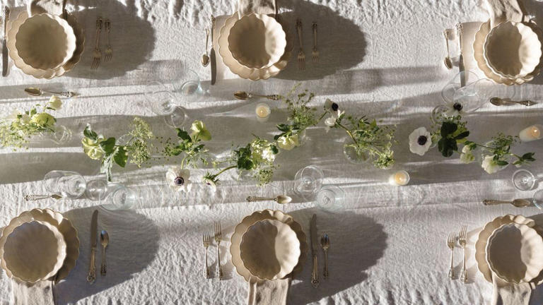 The 5 mistakes that make an outdoor table setting look cheap