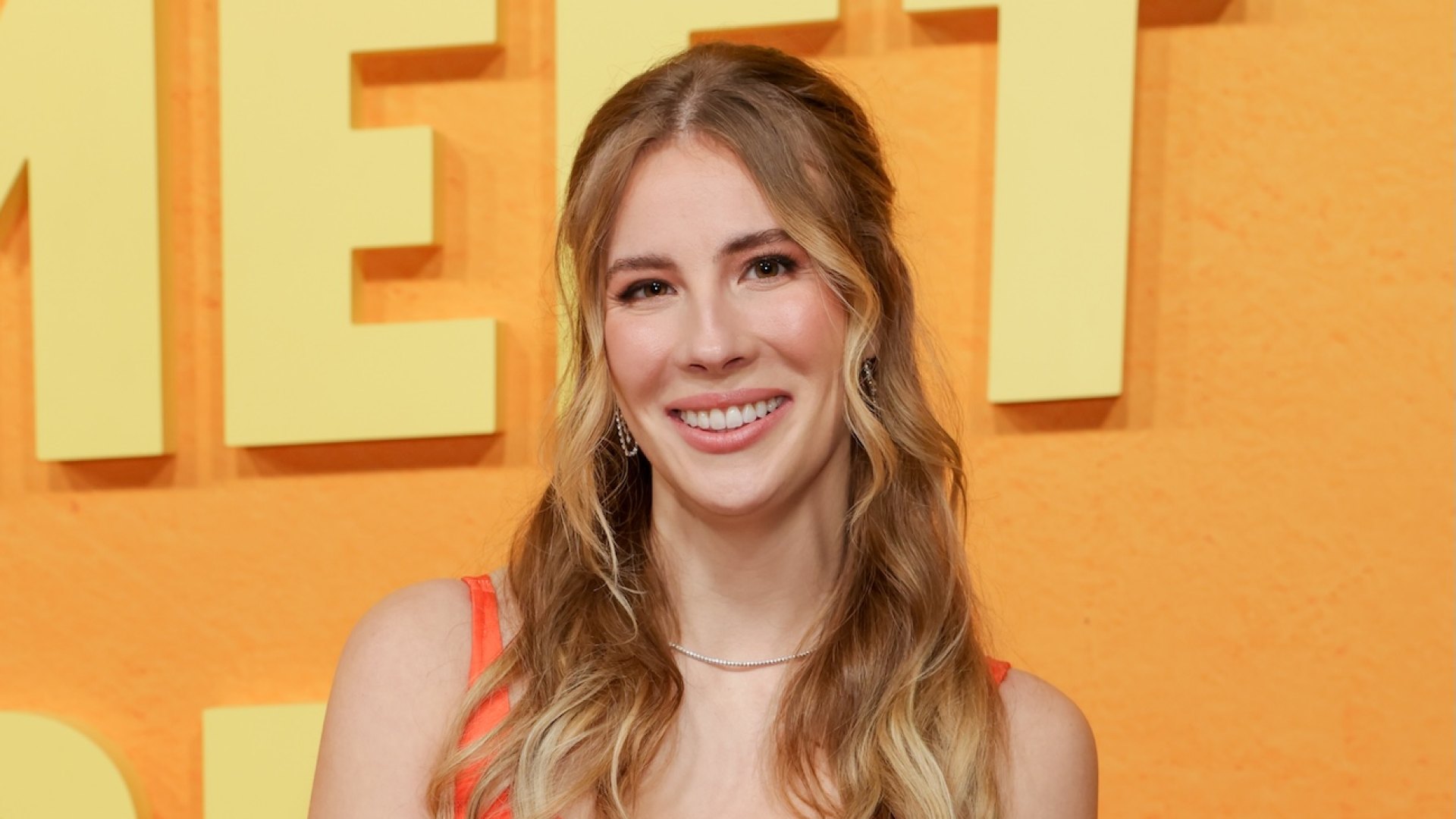 Why Emily Henry won't weigh in on 'Beach Read' casting backlash