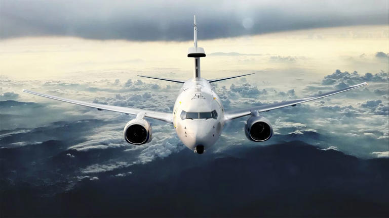 Why USAF wanted to cancel its $1.8 billion E-7 Wedgetail order for ...