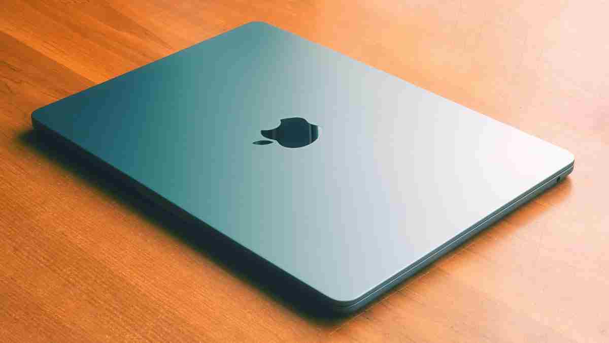 Is Apple's first touchscreen MacBook almost here? A leaker says it's ...