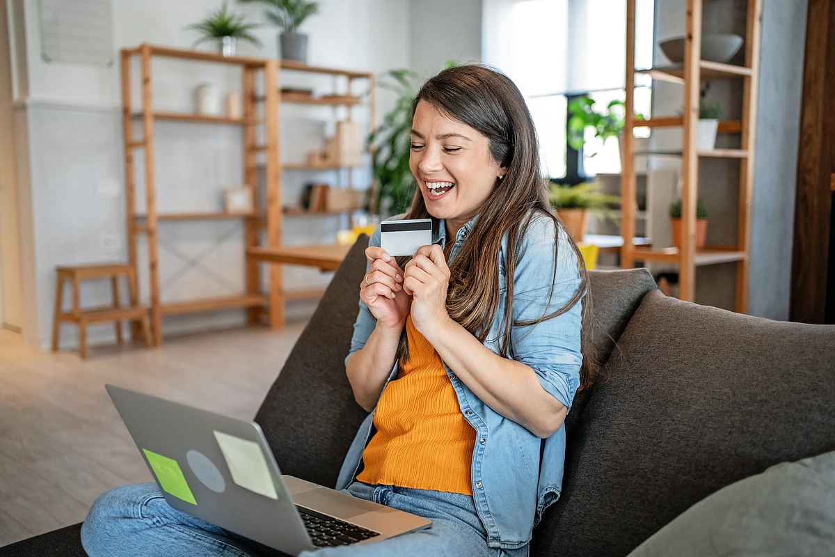 UAE e-invoicing rollout: How digital invoices will transform everyday ...