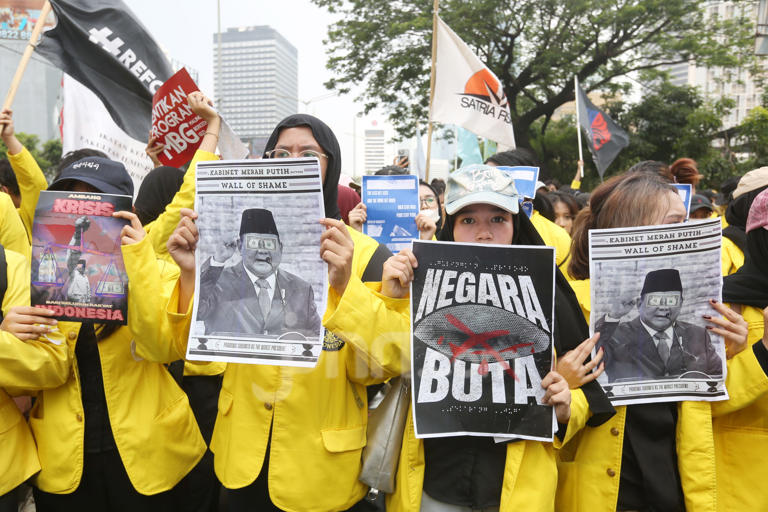 Ingin mendompleng demo mahasiswa di Jakarta, 2 orang bawa bom molotov ...